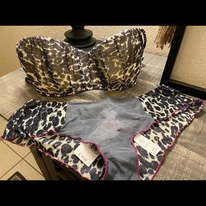 Intimissimi bra and panty set